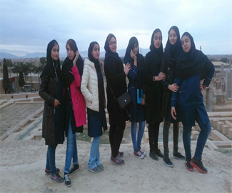 بازدید از مکانهای دیدنی شیراز