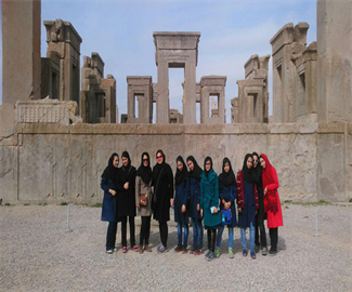 بازدید از مکانهای دیدنی شیراز