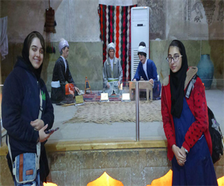 بازدید از مکانهای دیدنی شیراز