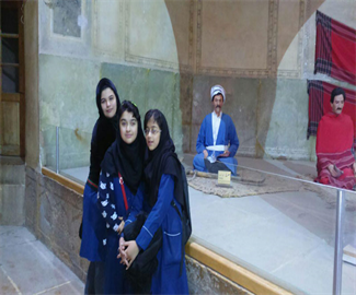 بازدید از مکانهای دیدنی شیراز