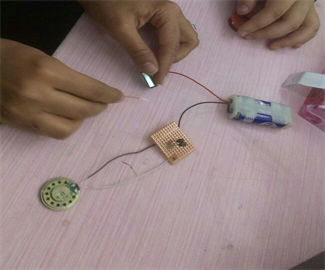 کار و فناوری
